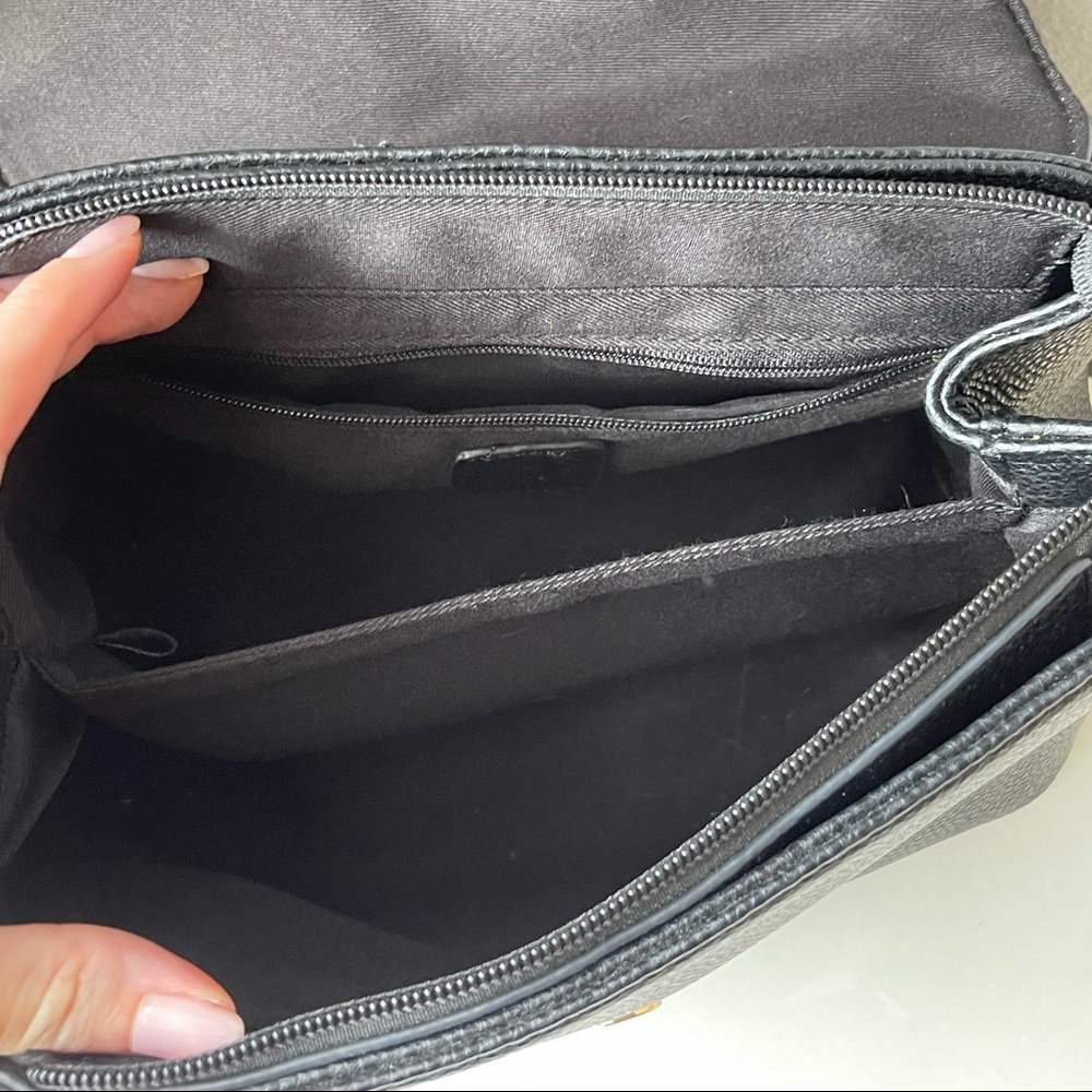 CUTE BOW HANDBAG - Picture 2 of 6